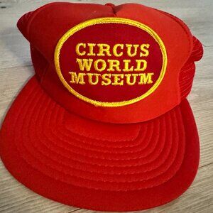Vintage Circus World‎ Museum Red Mesh Snapback Trucker Hat 80s